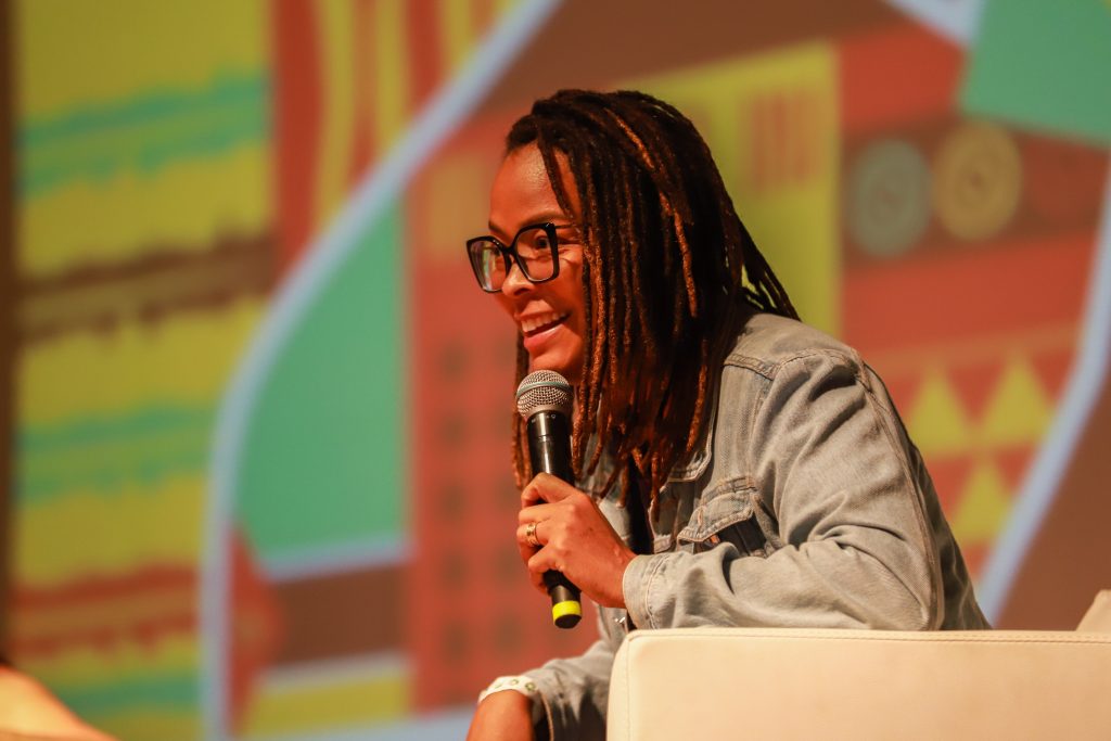 Bárbara Carine fala sobre educação antirracista e intelectualidade na Bienal do Livro de Alagoas