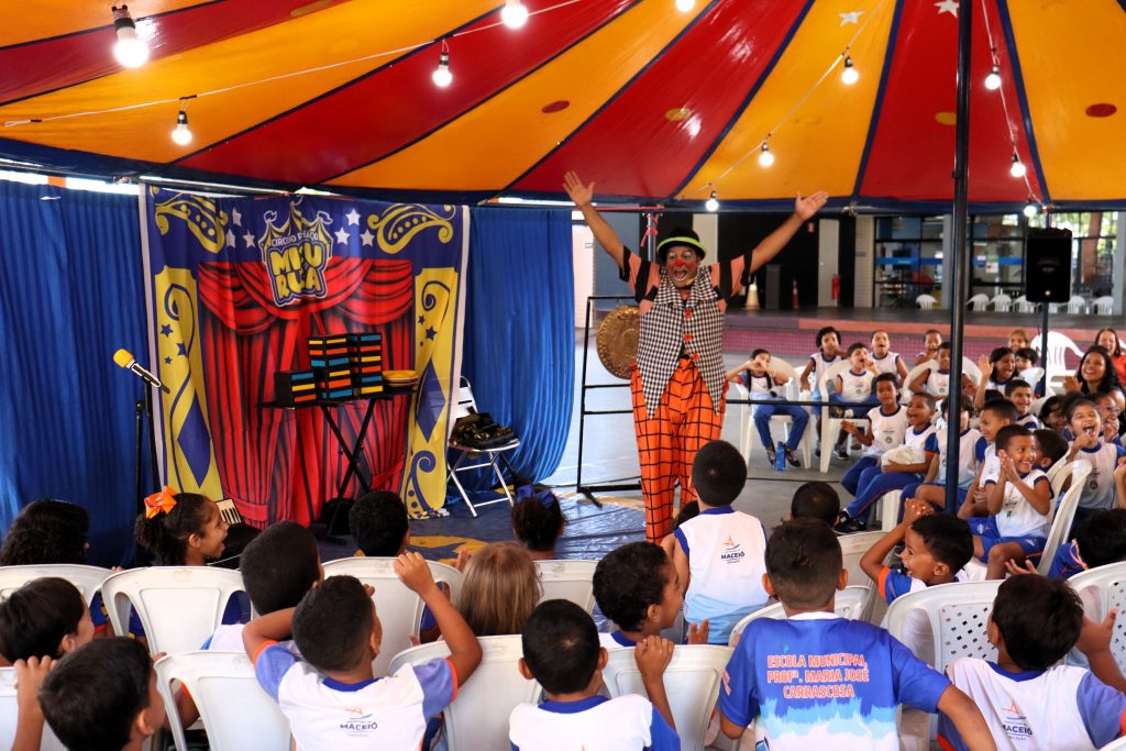 Sesc divulga escolas selecionadas para receber ações artístico-culturais gratuitas em 2026